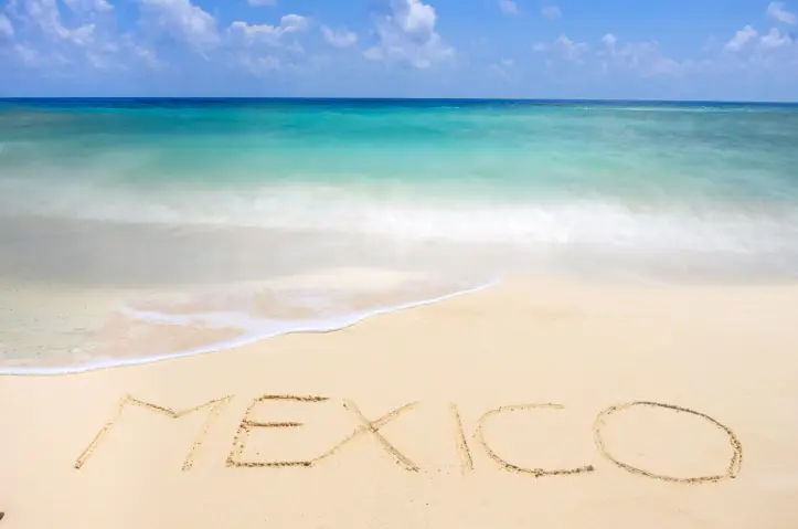 Consejos Esenciales para Viajar a México Durante la Temporada Navideña