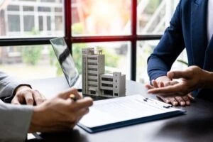 How to Navigate Commercial Property Insurance Claims