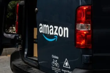 Abogado de accidente de camión de Amazon en Jacksonville