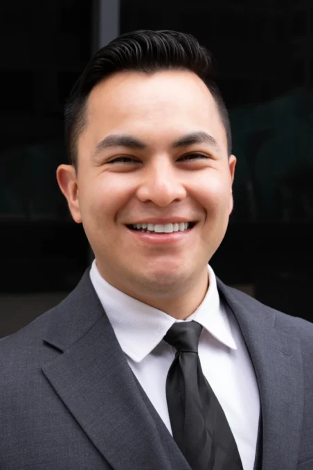 personal-injury-attorneys-j&y-law-firm-los-angeles-aaron-barcinas