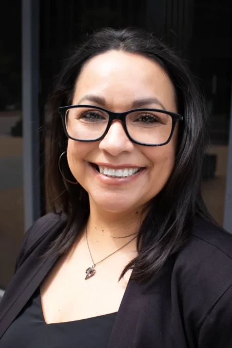 personal-injury-attorneys-jy-law-firm-los-angeles-raquel-alonso