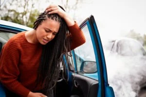 What to Do if My Head Hurts After a Car Accident?