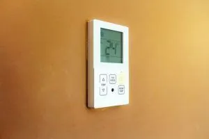 Faqs can a stuck thermostat fix itself