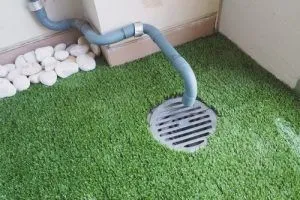 pvc pipe to drain water outside