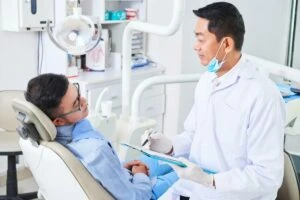 What Are a Dentist’s Responsibilities Under the Prescription Monitoring Program