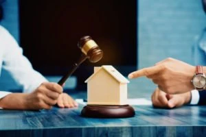 Orlando FL Real Estate Litigation Lawyer HOA Dispute