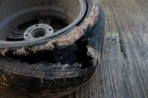 Abogado de Accidentes de Reventón de Neumáticos de Fort Lauderdale