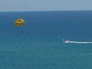 Jason Chalik Supports White-Miskell Bill on Commercial Parasailing Regulations