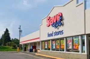 Save-A-Lot Slip and Fall Lawyer in Florida