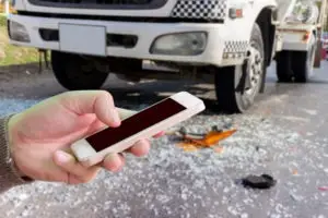 Who Should I Call Straight After a Truck Accident?