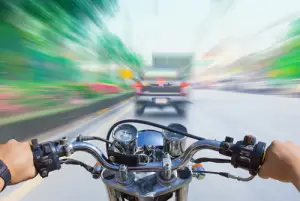 motorcyclist-rear-ends-suv-while-speeding