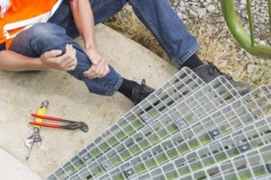 construction worker with a leg injury on the job