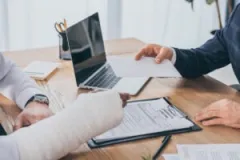 When Should I Hire a Lawyer For Workers' Compensation