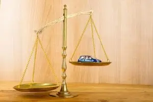 When Should I Hire a Lawyer After a Car Accident