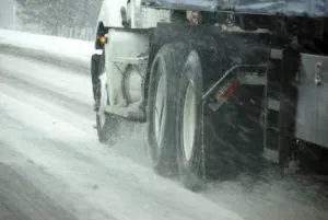 How Does Icy Weather Affect Trucking Accidents