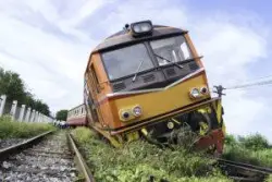train derailed off its tracks