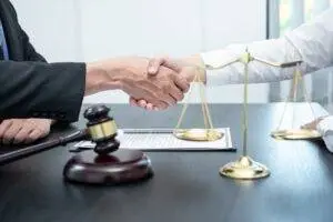 A commercial litigation attorney in Cape Girardeau can provide your organization with the help you need to protect your business.