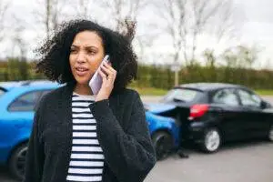 Woman calls a Brooklyn attorney after an uninsured accident.