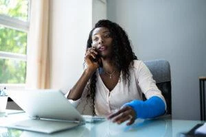 Broken Arm Injured Worker Compensation Coverage