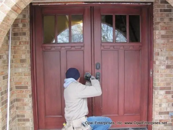 wood-or-fiberglass-entry-doors