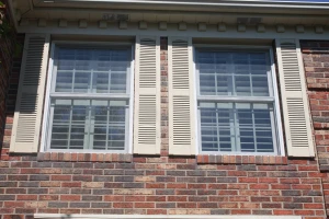 Andersen-400-series-tilt-wash-windows-2290-University-Drive-Naperville-1