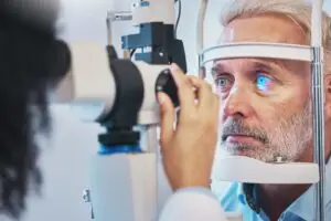 patient seeing the eye doctor