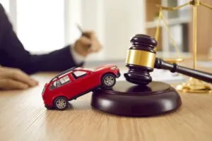 If you’ve been in a car accident in Collingswood, a lawyer can help you fight for fair damages in court.