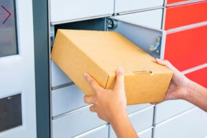 What to Do if I’m in an Accident with a FedEx Truck?