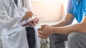 patient talking to psychologist