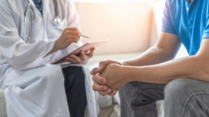 patient talking to psychologist