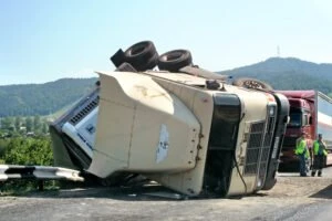 Secure compensation for your injuries by contacting a truck accident lawyer.