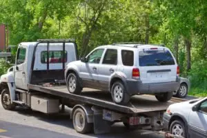 cars-getting-towed-after-an-accident