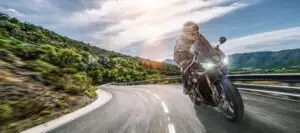 negligent-motorcycle-rider-speeding